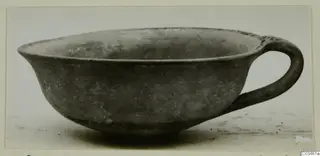 Levanto-Helladic Ware bowl-jar with a single loop handle and a pointed lip, dark grey surface