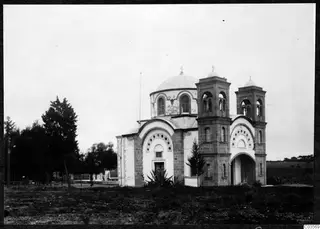 Ayia Faneromeni, the new church at Kition, with a central dome and two bell towers topped by crosses.