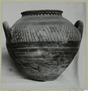 Painted two-handled pottery amphora-crater, Pottery Bichrome IV, with zigzag and lattice bands on its body