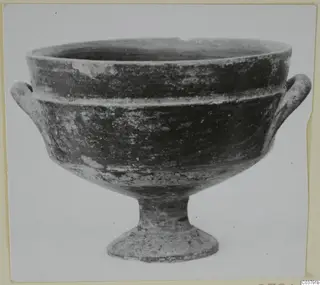 Footed bowl with two loop handles, Pottery Black-on-Red I-III group