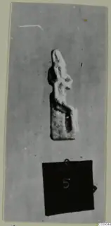 Small figurine of Sekhmet from Amathus tombs, shown against a grey ground with a black number label below