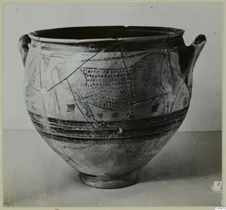 Painted pottery Levanto-Helladic Ware amphora-crater with two handles, dark horizontal bands and dotted panels