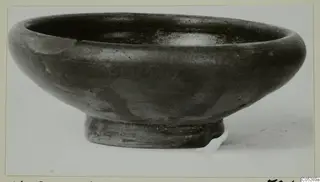 Cypro-Hell. I bowl, shown in side view with a flaring rim and short ring foot