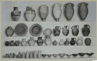 Pottery from Tomb 62 at Marion, with vessels arranged in rows