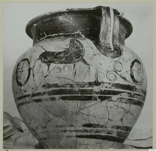 Levanto-Helladic Ware amphora-crater from Enkomi, photographed from the front with painted bands and spiral motifs