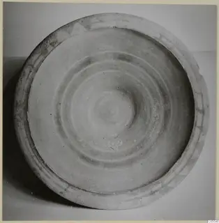 Pottery bowl, Bichrome-Red ware, seen from above, with concentric rings on its interior and painted bands on the rim