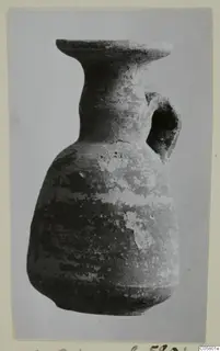 Juglet from Amathus, tombs 1–9, with a flared rim, narrow neck and single handle.
