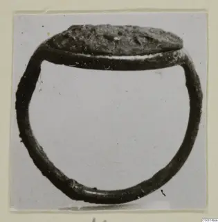 Ring with a flat oval bezel, from Vouni, Korakas tombs