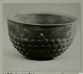 Cypro-Hell. II bowl with rows of raised triangular knobs on its lower body