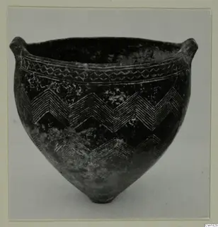 Red Polished I Stewart bowl from Vounous with incised zigzag and chevron bands and two lug handles