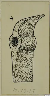 Drawing of an iron tool with a curved hooked blade and a socket for the handle, from Marion.