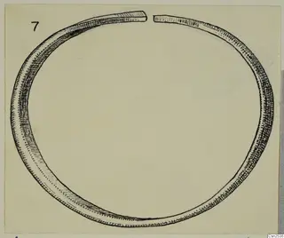 Field drawing of a silver bracelet from Vouni: an open ring with a gap at the top.