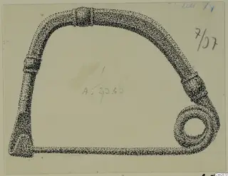 Field drawing of a bronze fibula with an arched bow, a coiled spring at one end and a straight foot at the other.