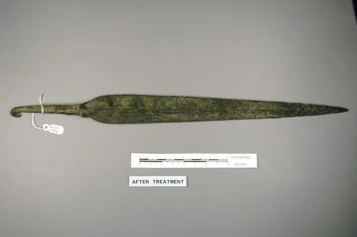 Bronze rat-tanged sword or dirk, Middle Bronze Age II Cypriot weapons & armour