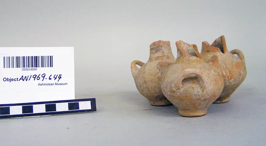 Proto-White Painted triple vessel, or kernos, Late Bronze Age III Cypriot complex vessel