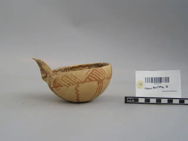 White Painted hemispherical bowl, Middle Bronze Age III Cypriot