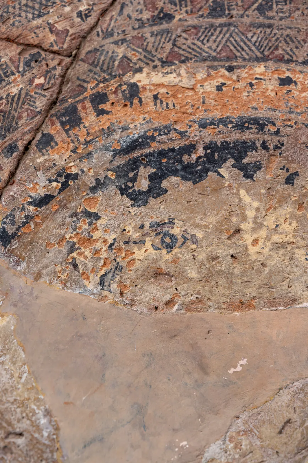 Large Archaic Plate, Archaic I Cypriot dish