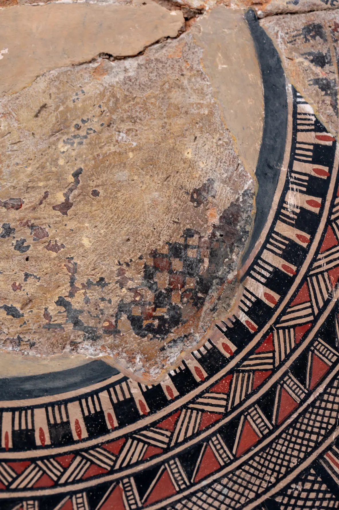 Large Archaic Plate, Archaic I Cypriot dish