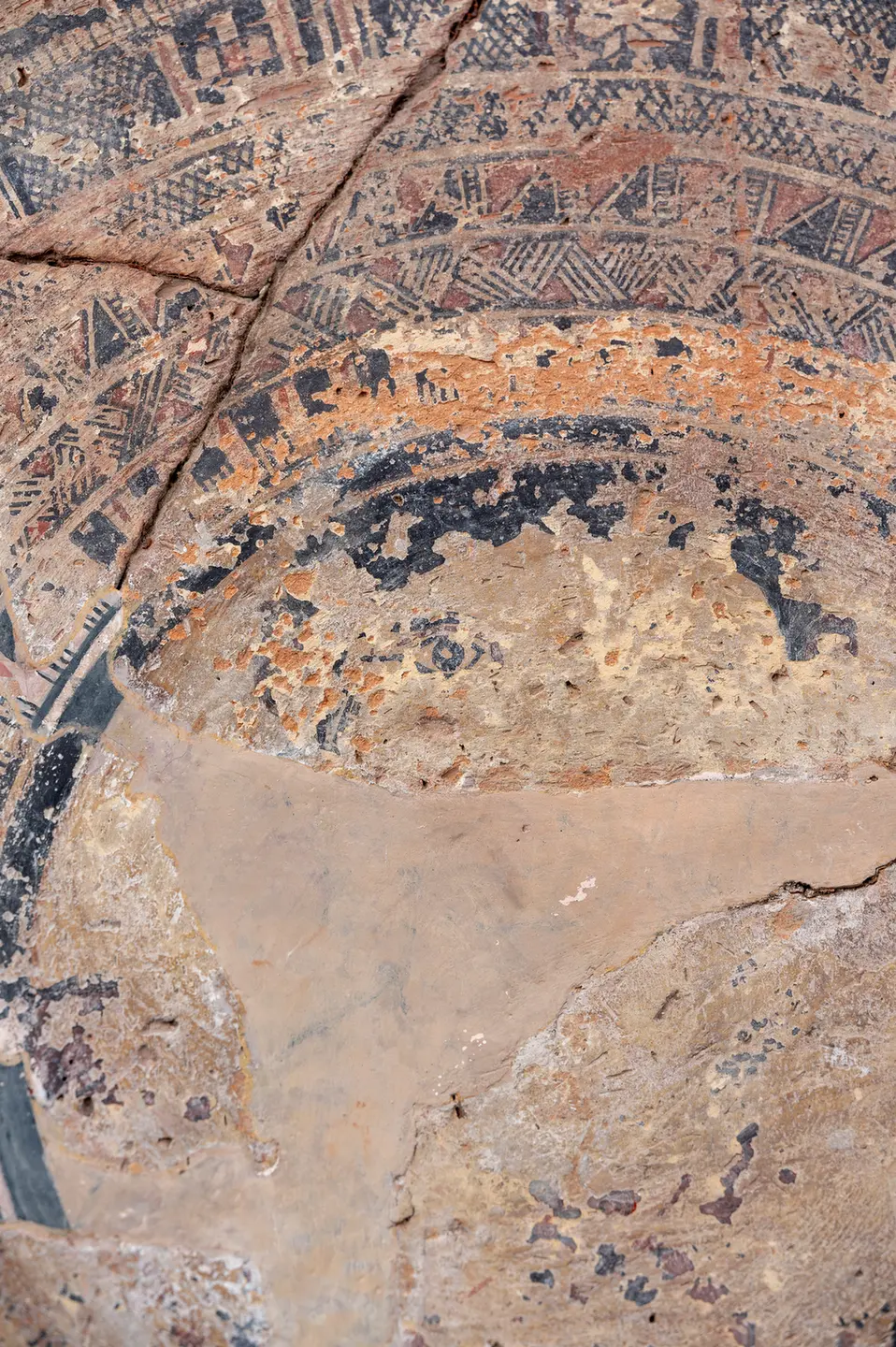 Large Archaic Plate, Archaic I Cypriot dish