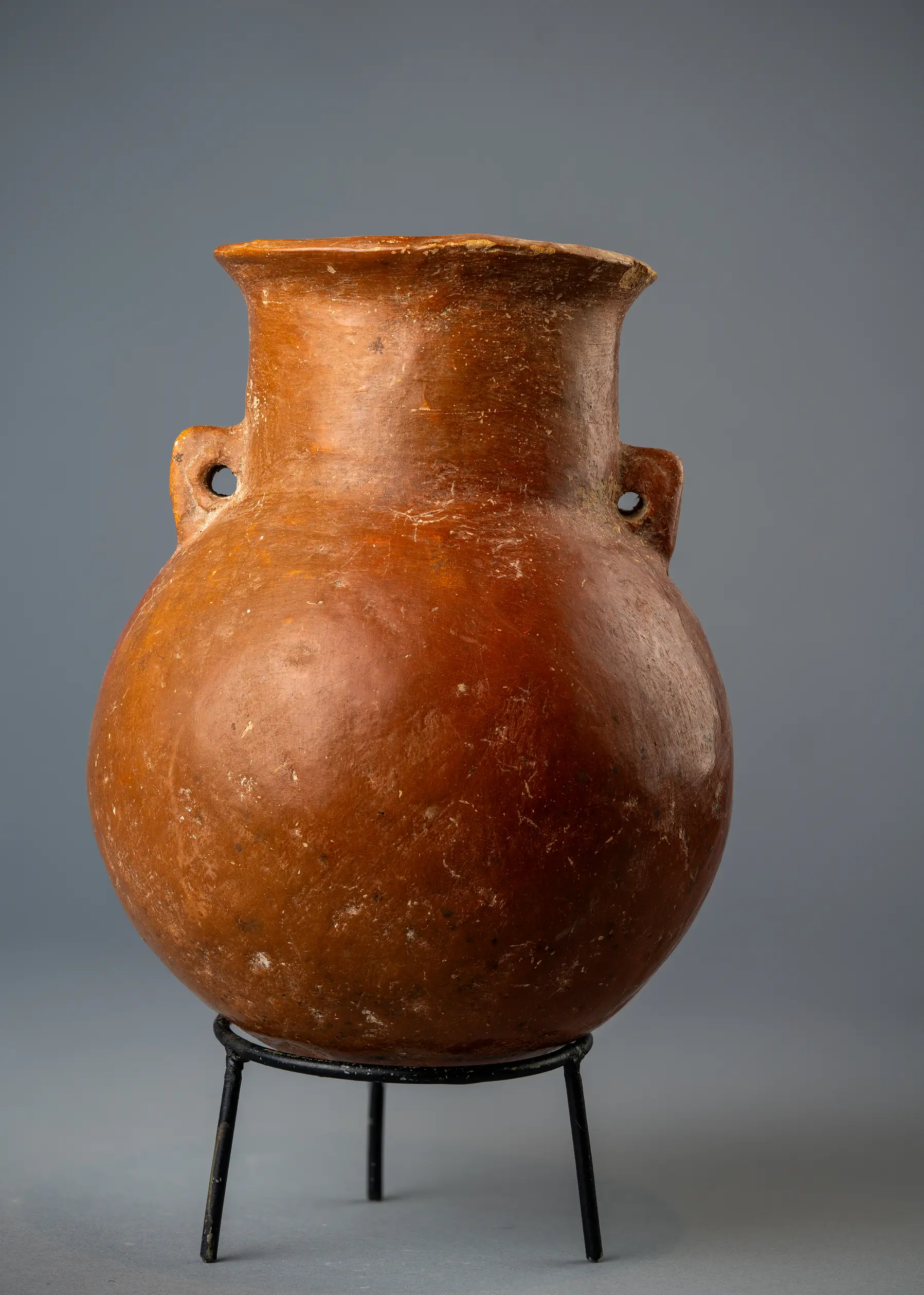 Red Polished Ware Jar, Early Bronze Age II Cypriot pottery