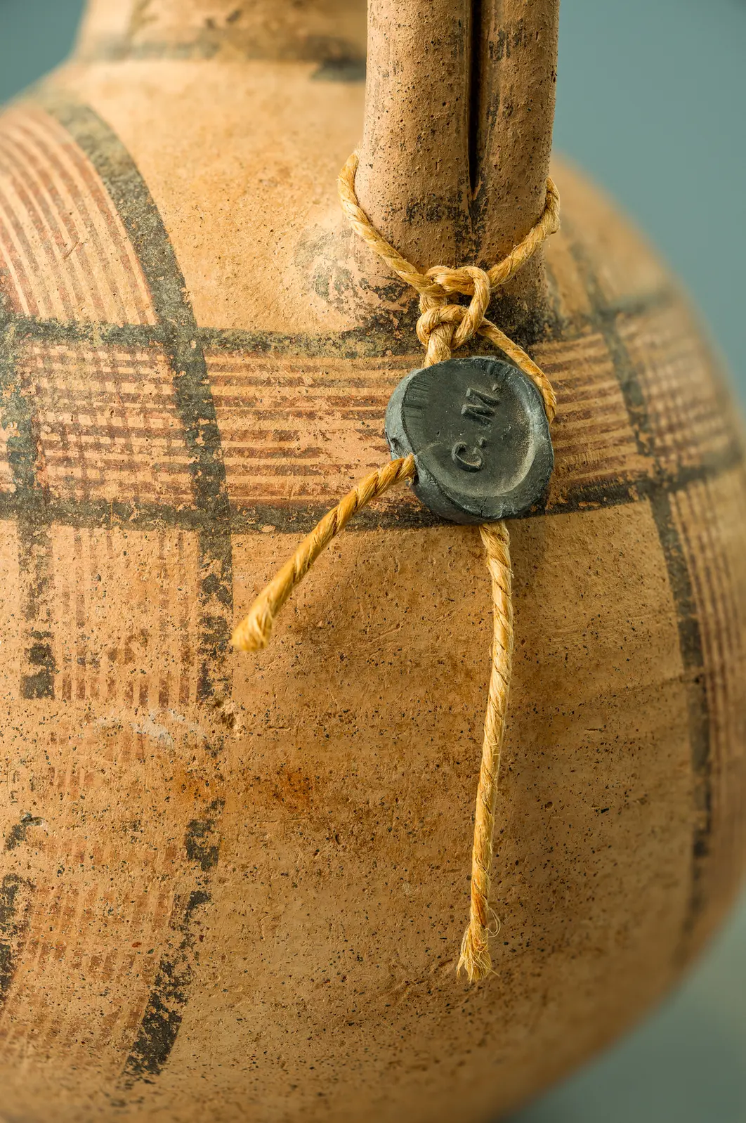 Bichrome Oinochoe, Geometric Cypriot jug