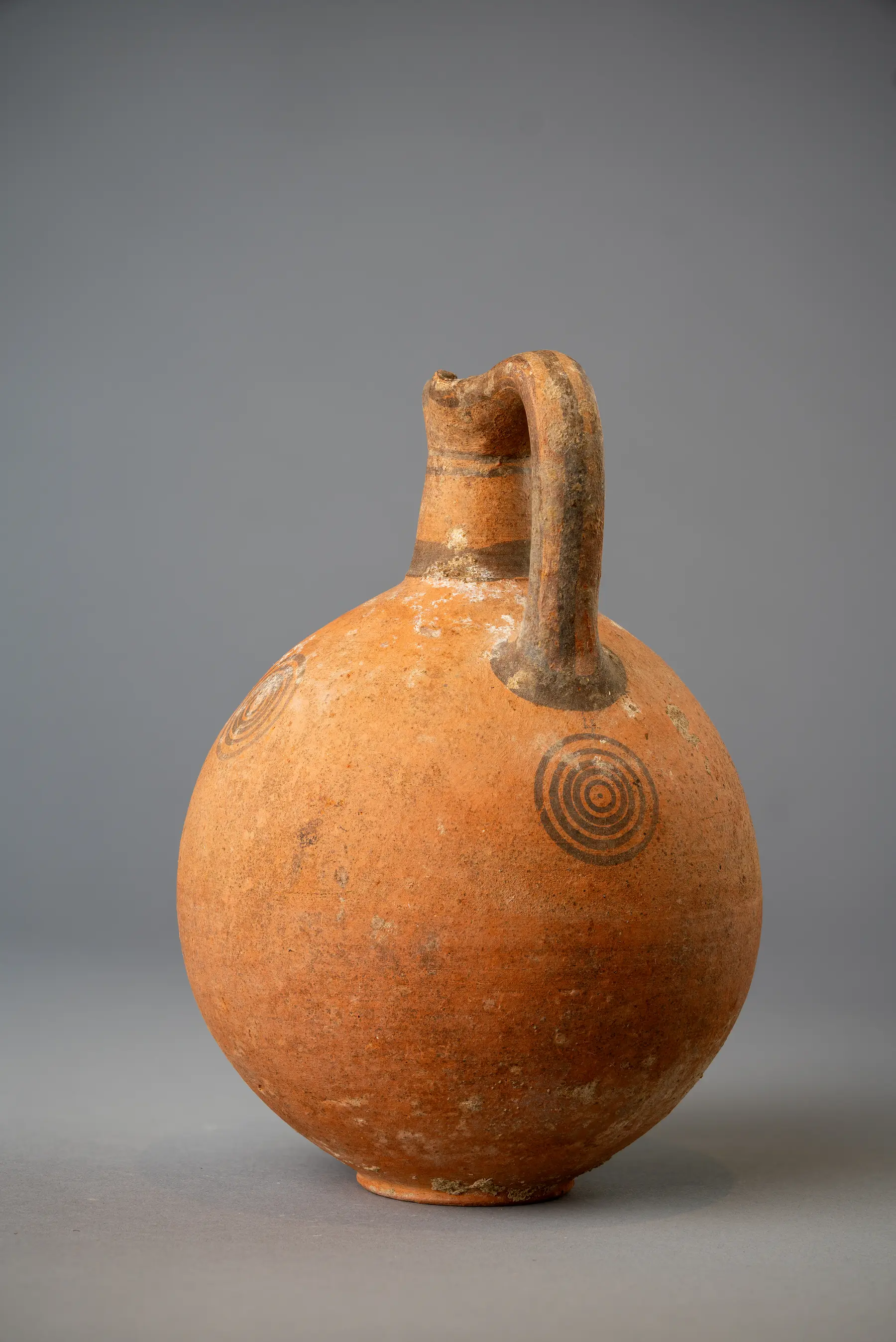 White Painted Oinochoe, Geometric Cypriot jug
