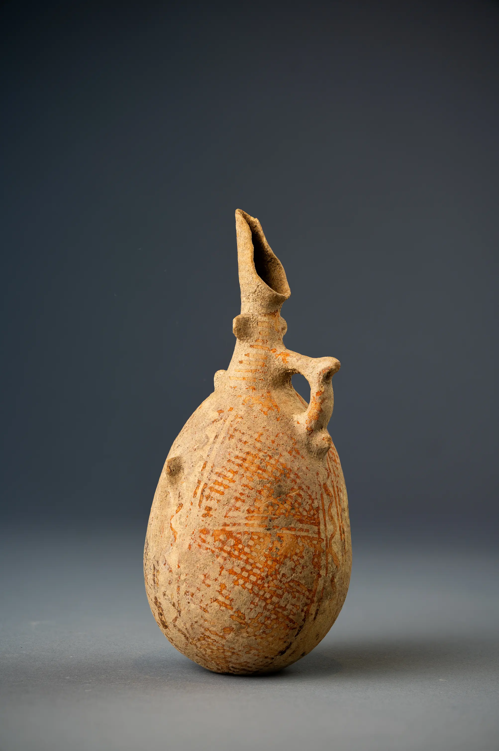 White Painted Ware Bottle, Middle Bronze Age II Cypriot pottery