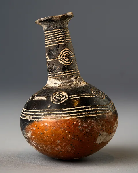 Red Polished Black-Topped Bottle with Incised Concentric Circles