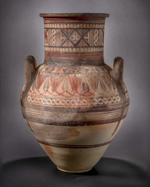 Bichrome IV Amphora with a Lotus-and-Bud Shoulder Frieze, Drakopoulos Collection.