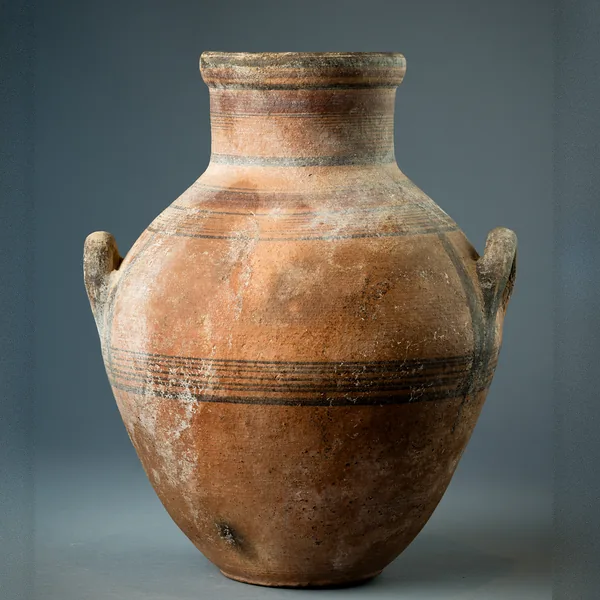 Bichrome IV Amphora with Shoulder Handles and Banded Decoration