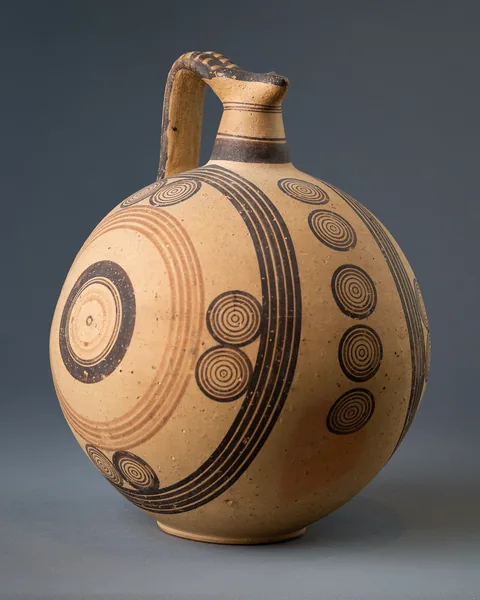 Large Bichrome IV Jug with Vertical Circle Systems