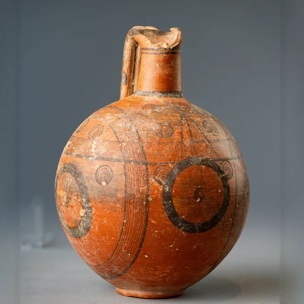 Black-on-Red Globular Jug with Concentric-Circle Decoration