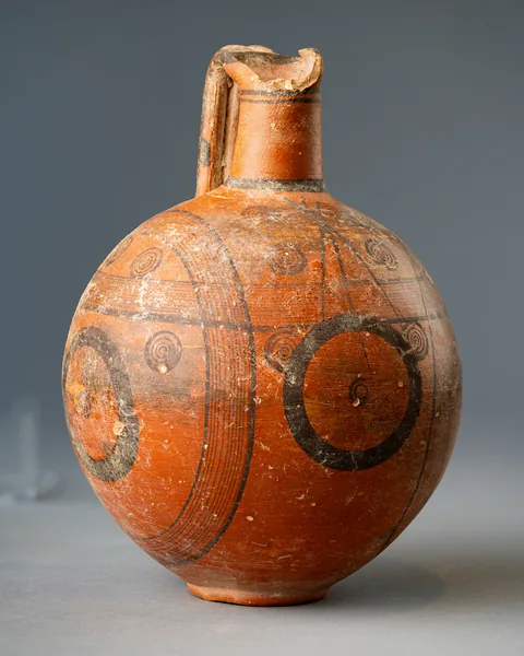 Black-on-Red Globular Jug with Concentric-Circle Decoration