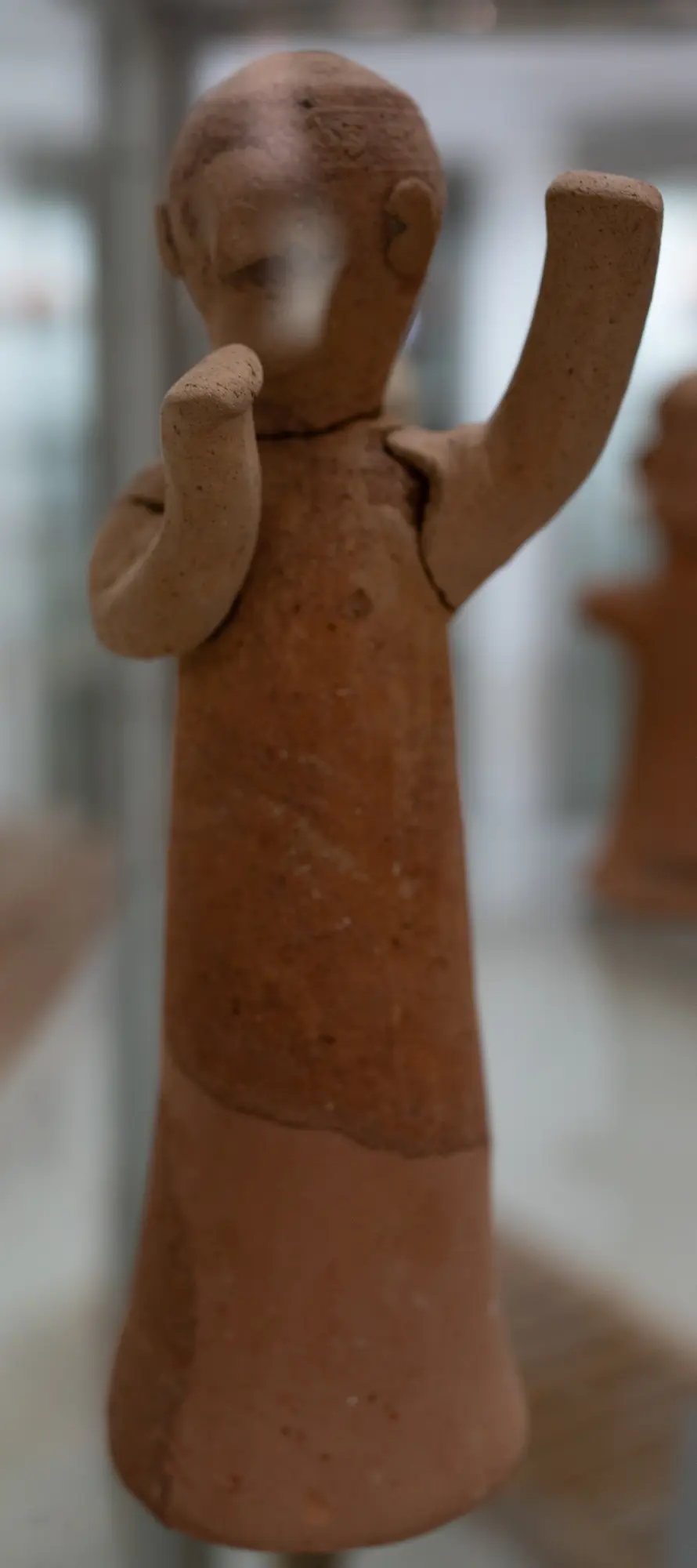 terracotta figurine, Archaic I Cypriot statue
