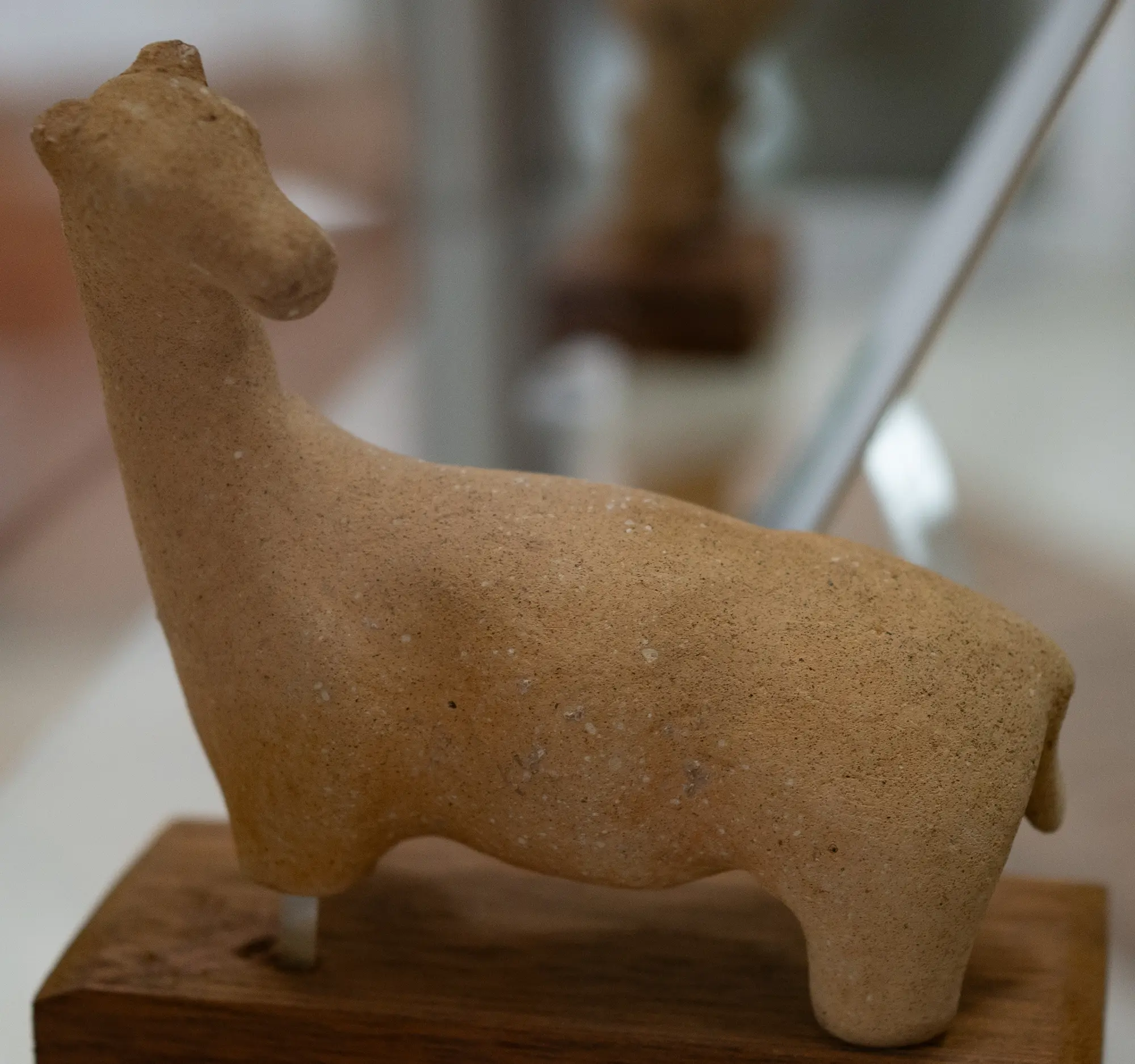 terracotta animal, Geometric Cypriot statue