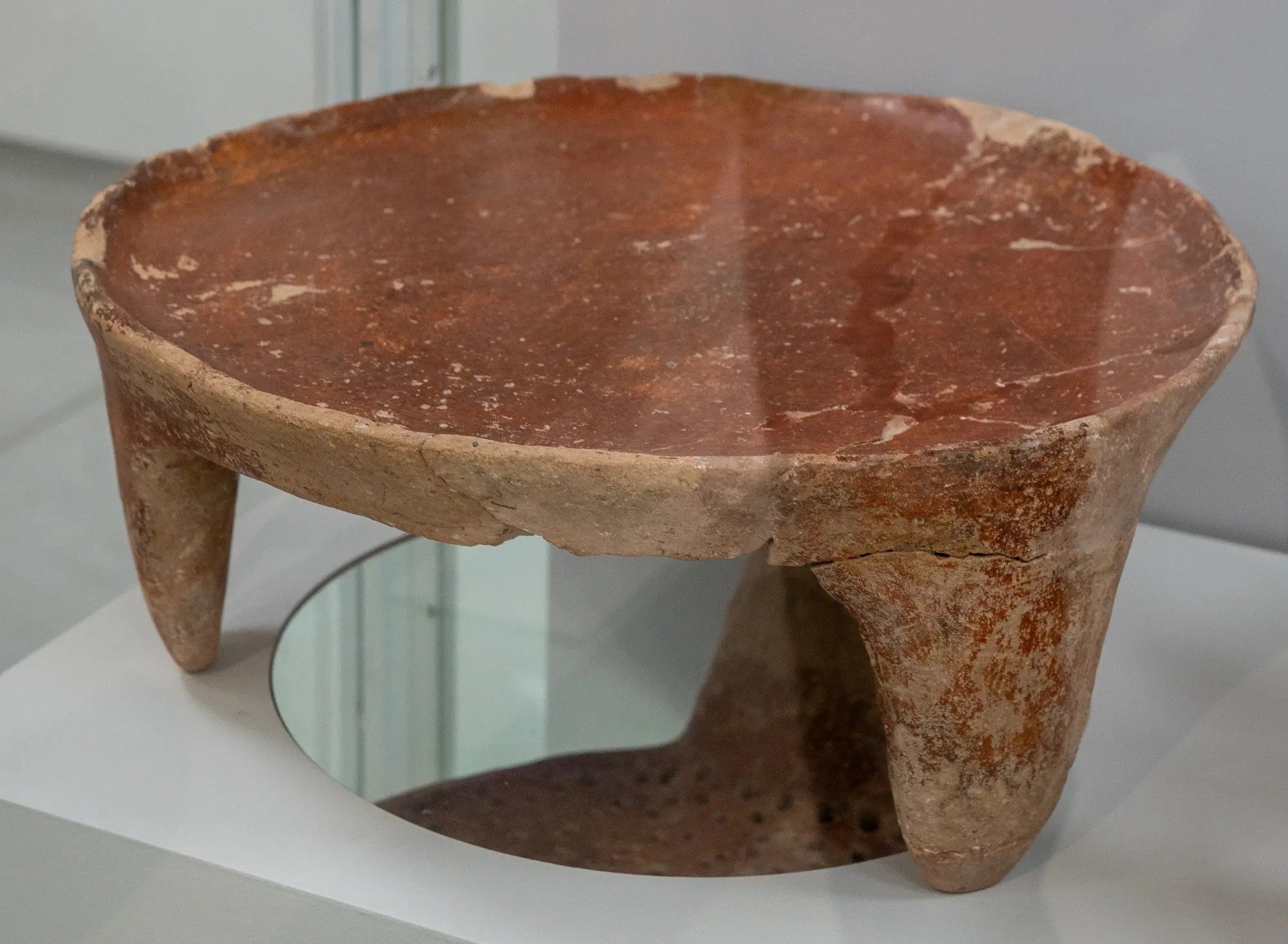 red polished tripod dish, Early Bronze Age I Cypriot