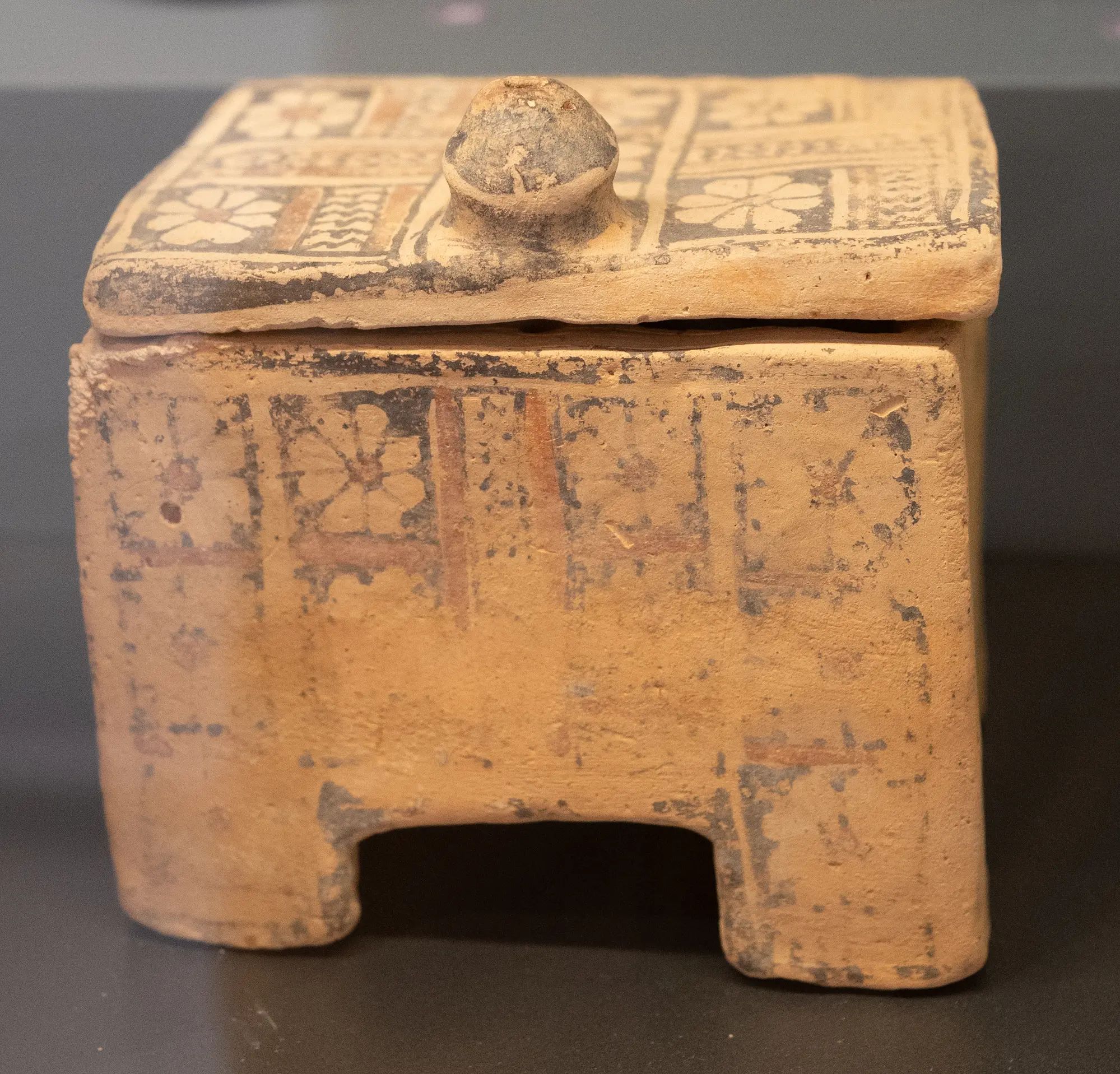 Bichrome Terracotta Box, Geometric Cypriot tool