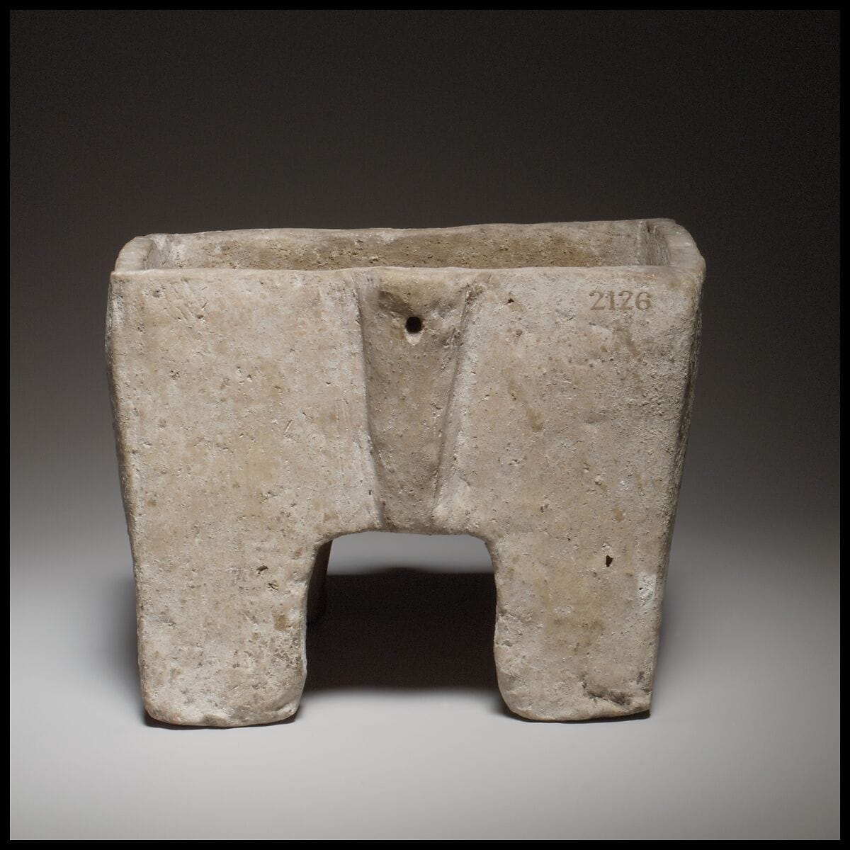 Model of a chest, Archaic II Cypriot