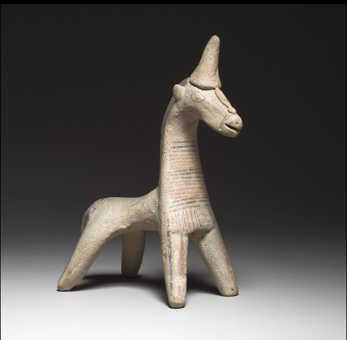 Horse figurine, Archaic II Cypriot statue