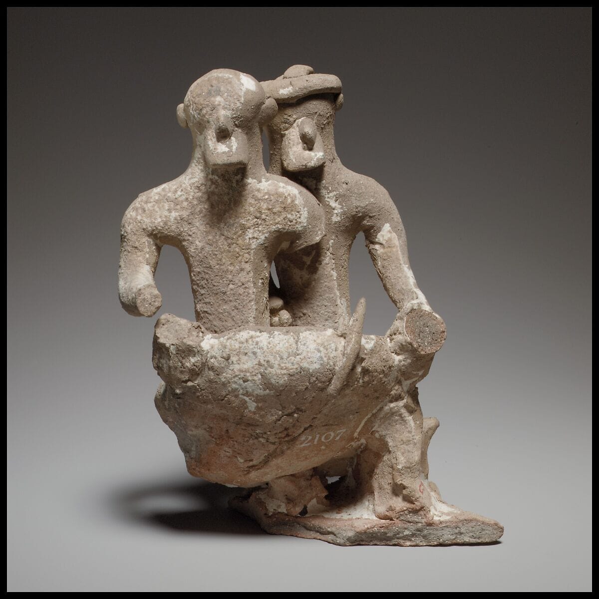 Model of a chariot with driver, Geometric II Cypriot complex vessel