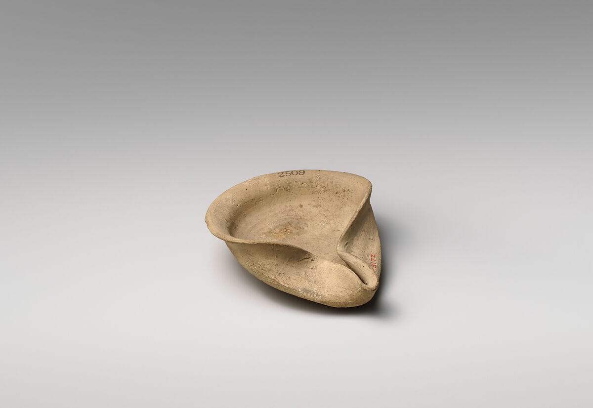 Terracotta saucer-shaped lamp, Classical Cypriot tool