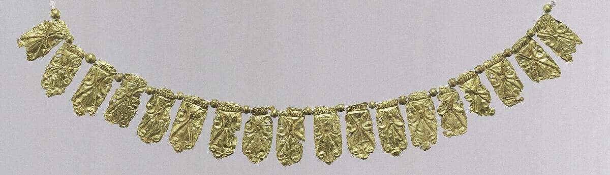 Gold necklace, Late Bronze Age II Cypriot jewelry