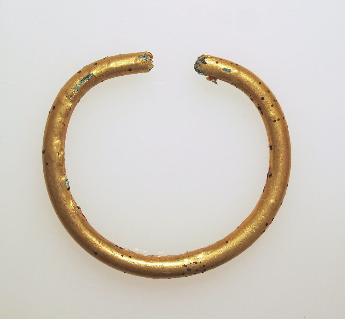 Bracelet, gilded bronze, Bronze Age Cypriot jewelry