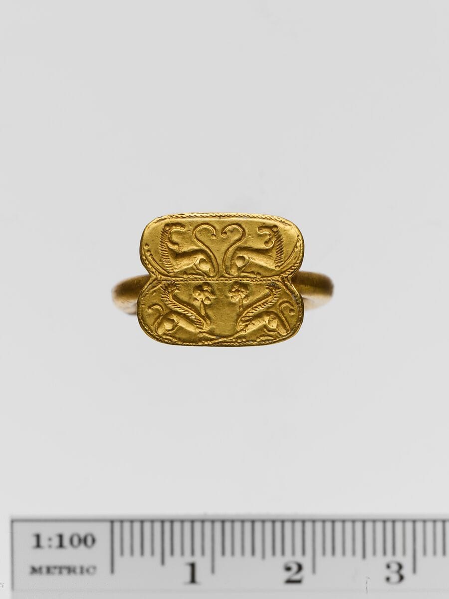 Gold ring, Archaic II Cypriot jewelry