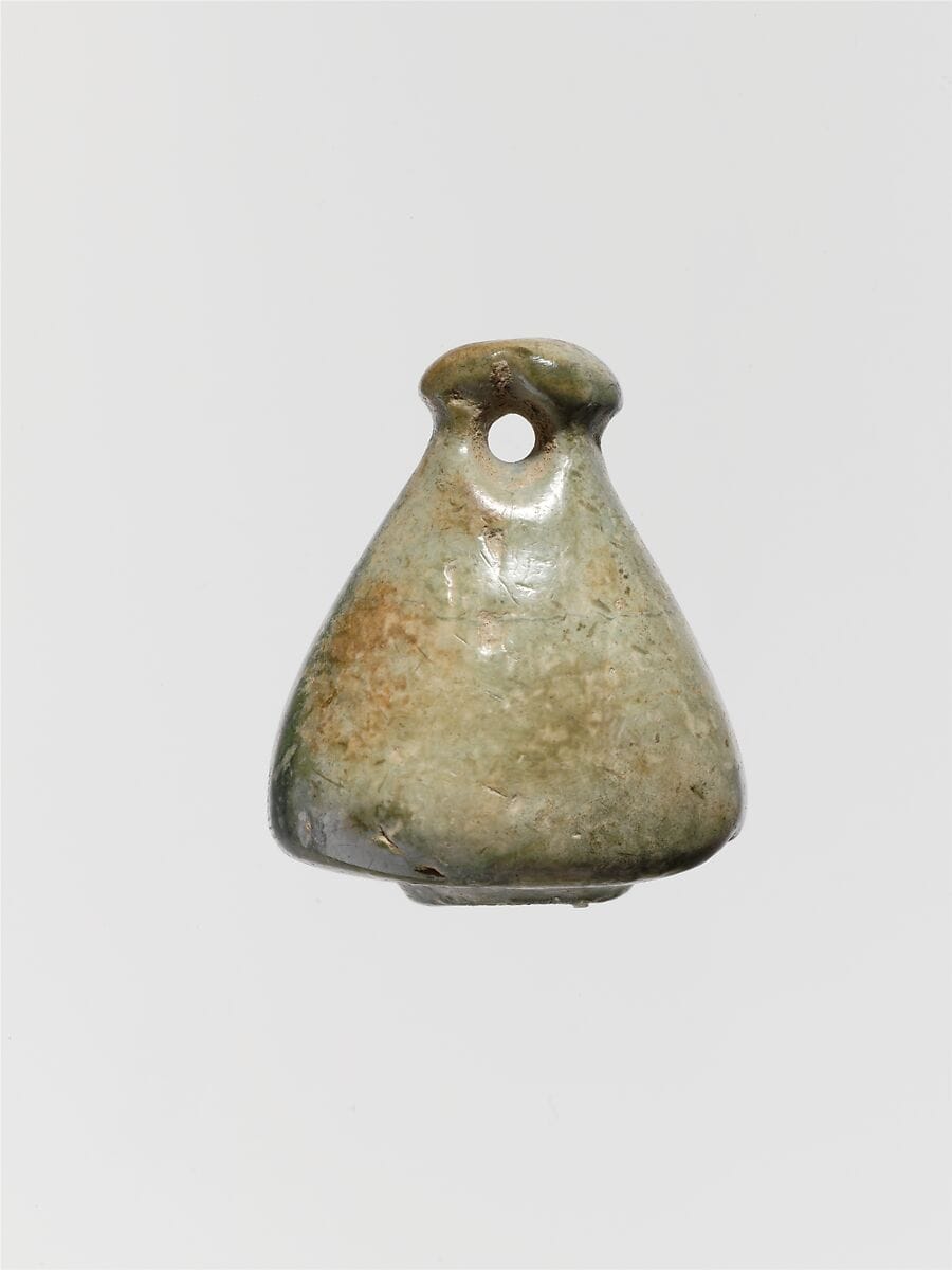 Serpentinite pendant, Late Bronze Age II Cypriot jewelry