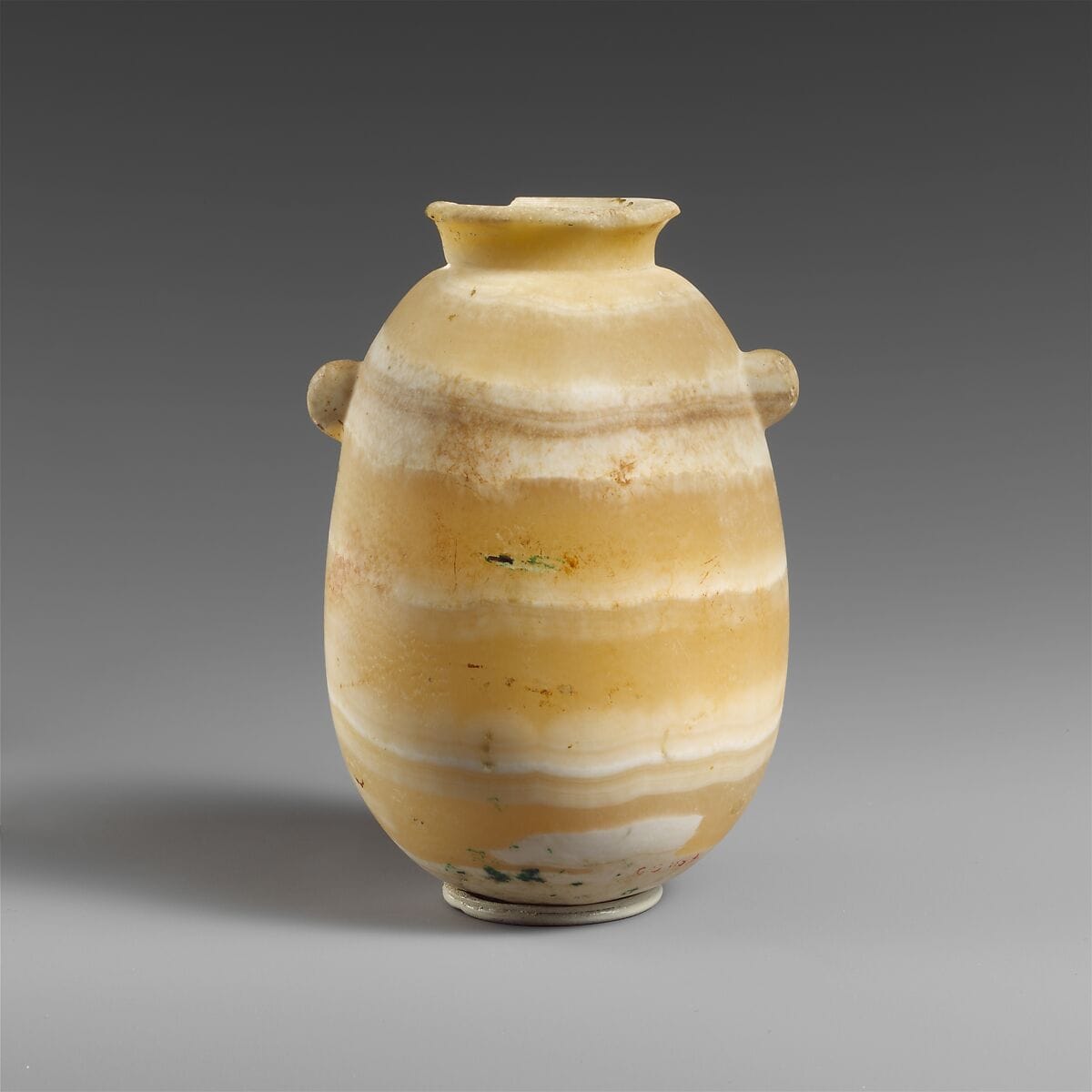 Alabaster alabastron (perfume vase), Archaic II Cypriot bottle