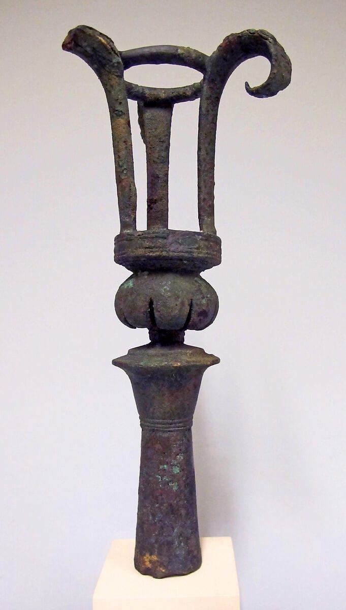 Bronze lampstand, Archaic II Cypriot tool