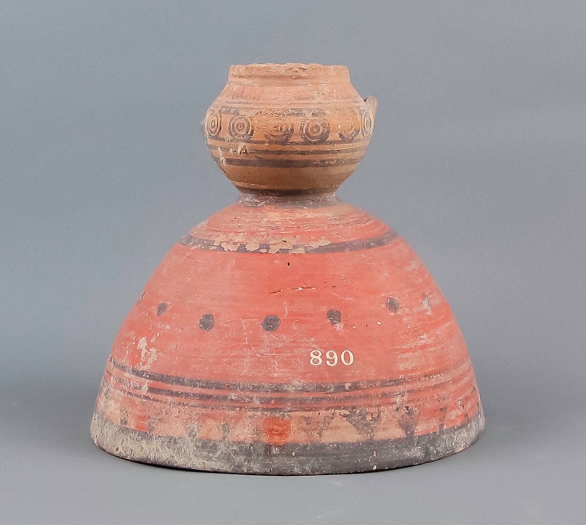 Composite lid, Archaic Cypriot complex vessel
