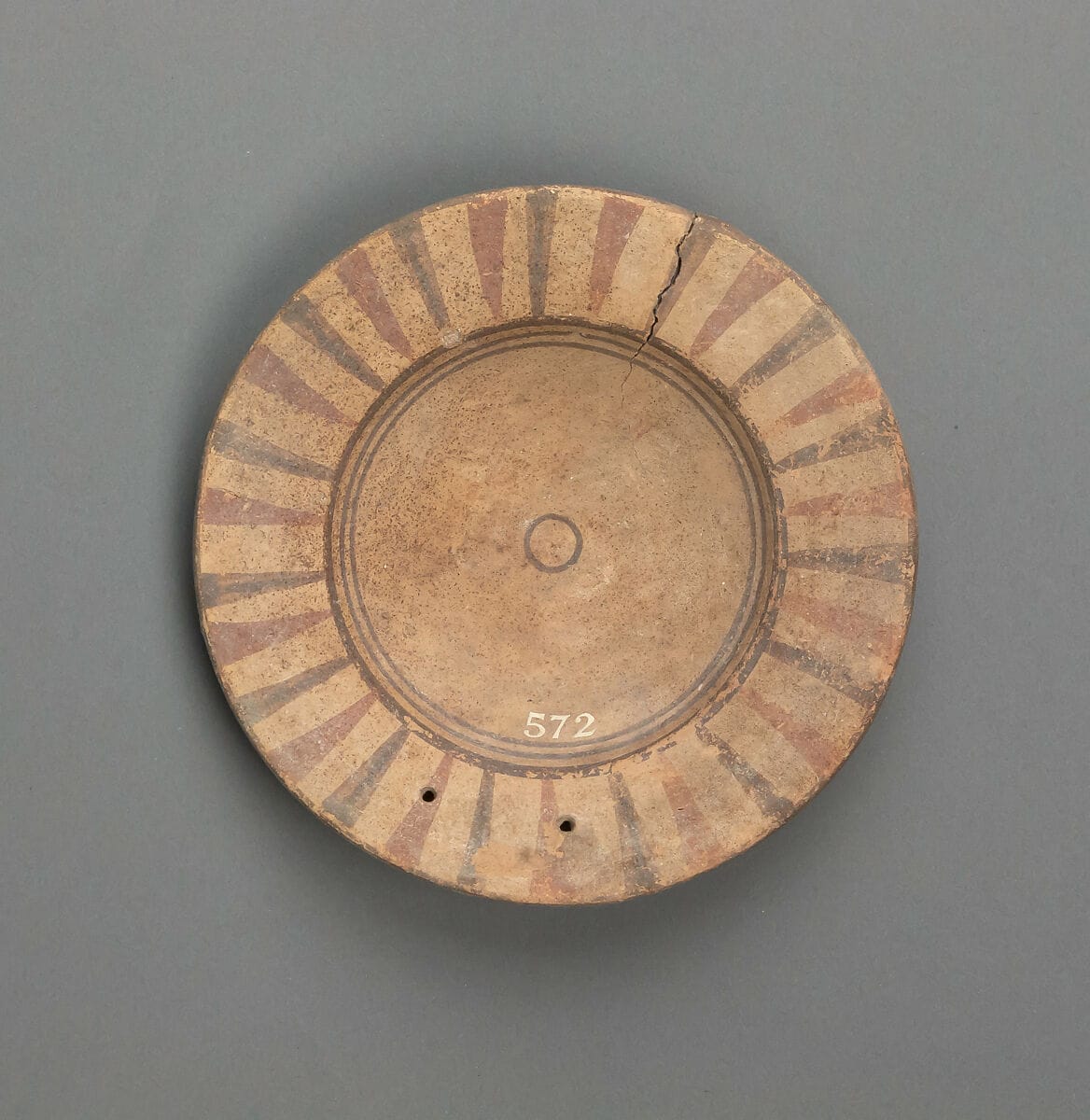 Plate, Archaic I Cypriot dish