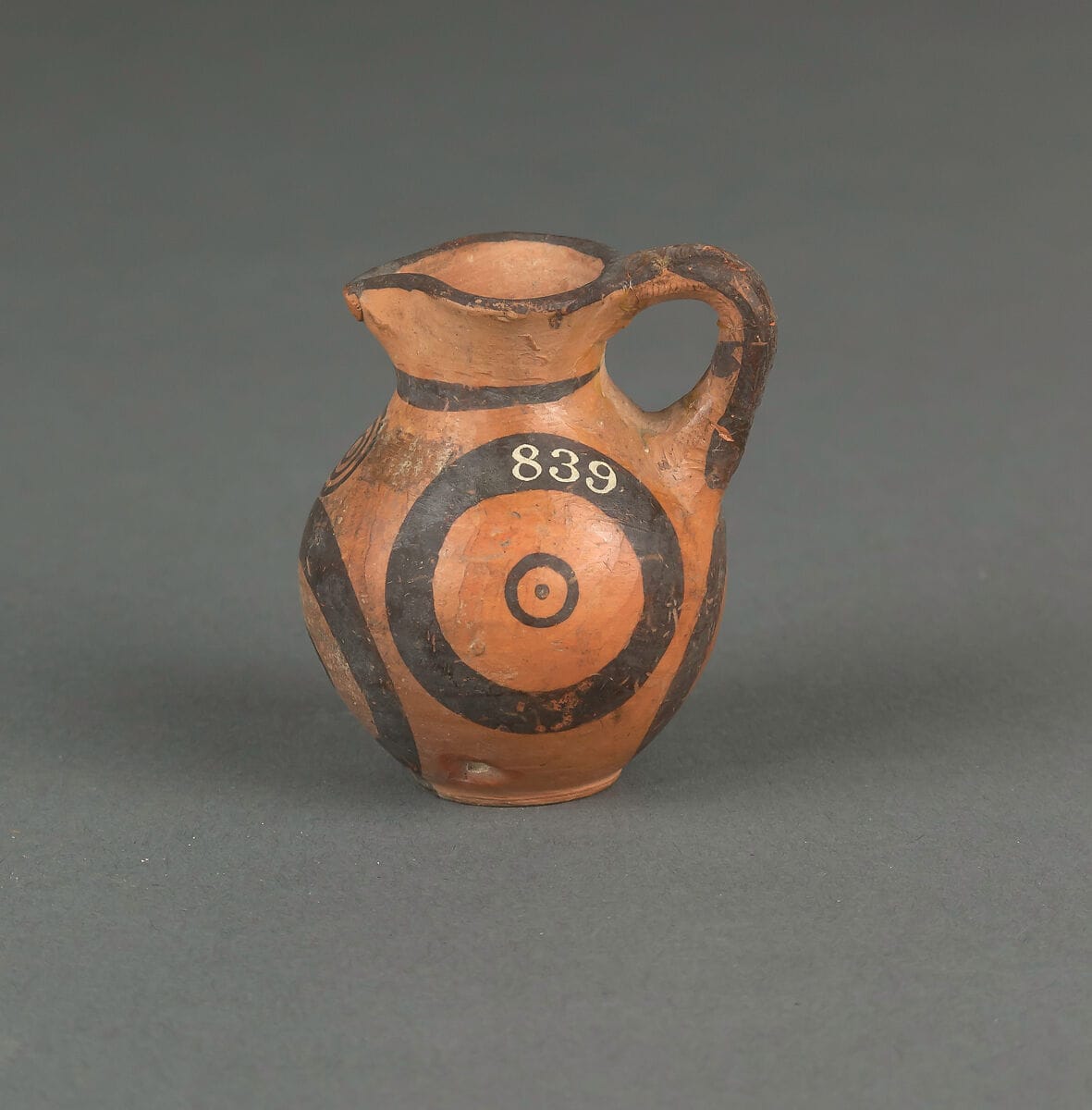 Oinochoe, miniature, Geometric III Cypriot jug
